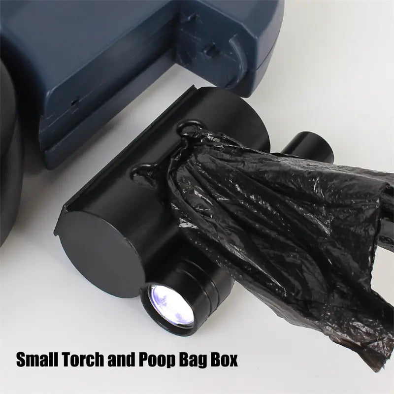 Built-in LED light on retractable dog leash for night walks